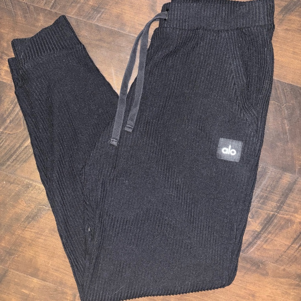 Alo joggers